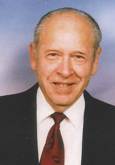 Hammett piloted planes and, later, helicopters in three wars