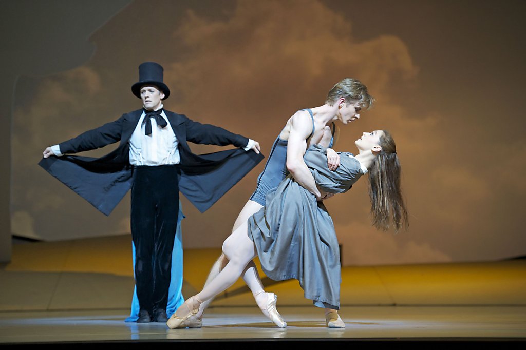 'The Little Mermaid' review: SF Ballet piece