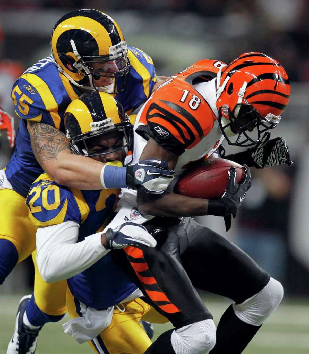 Bengals grind down Rams 20-13