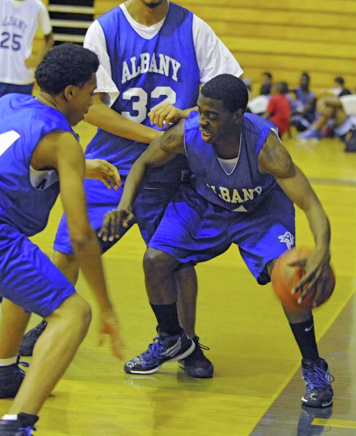 basketball-star-leaves-albany-high