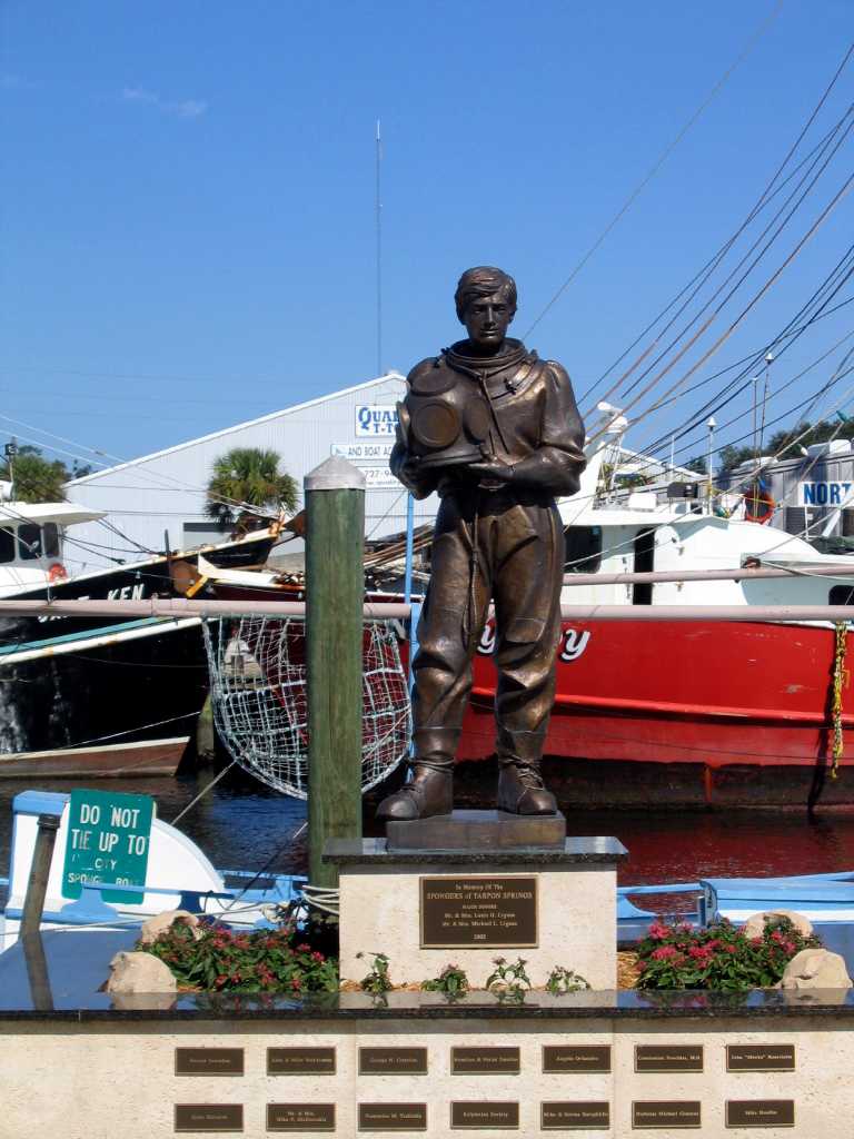 Tarpon Springs Epiphany festival draws crowds