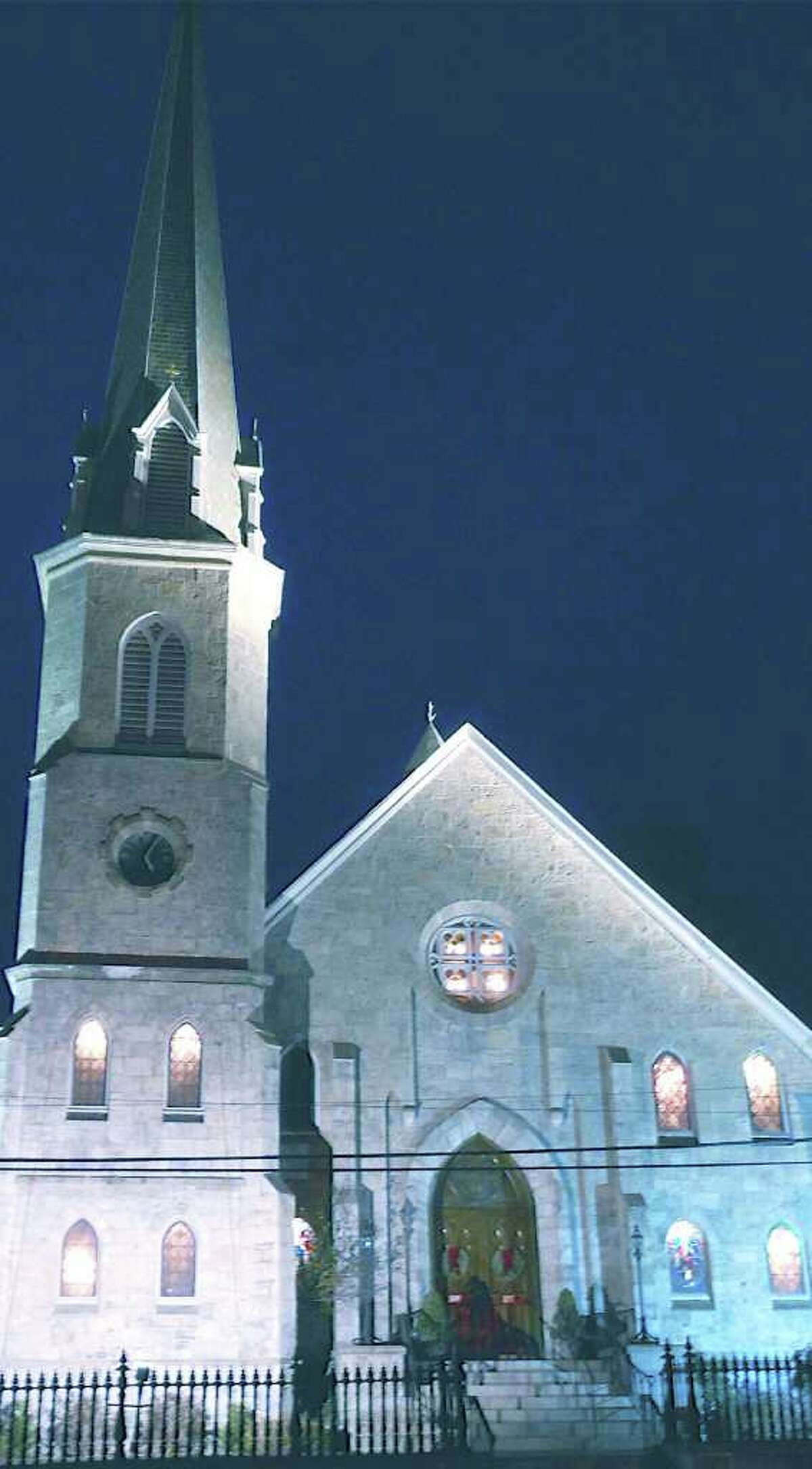 A bright celebration of the holidays in Westport