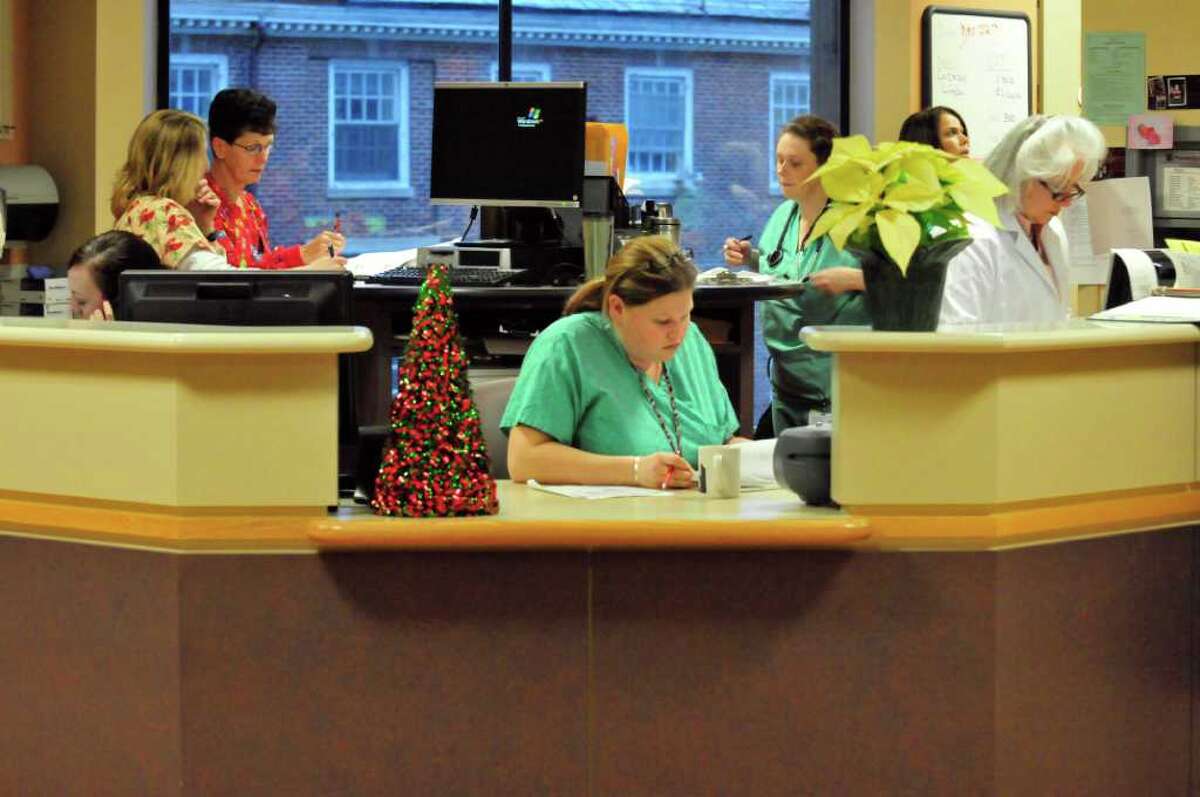 A bumpy road at new birthing center