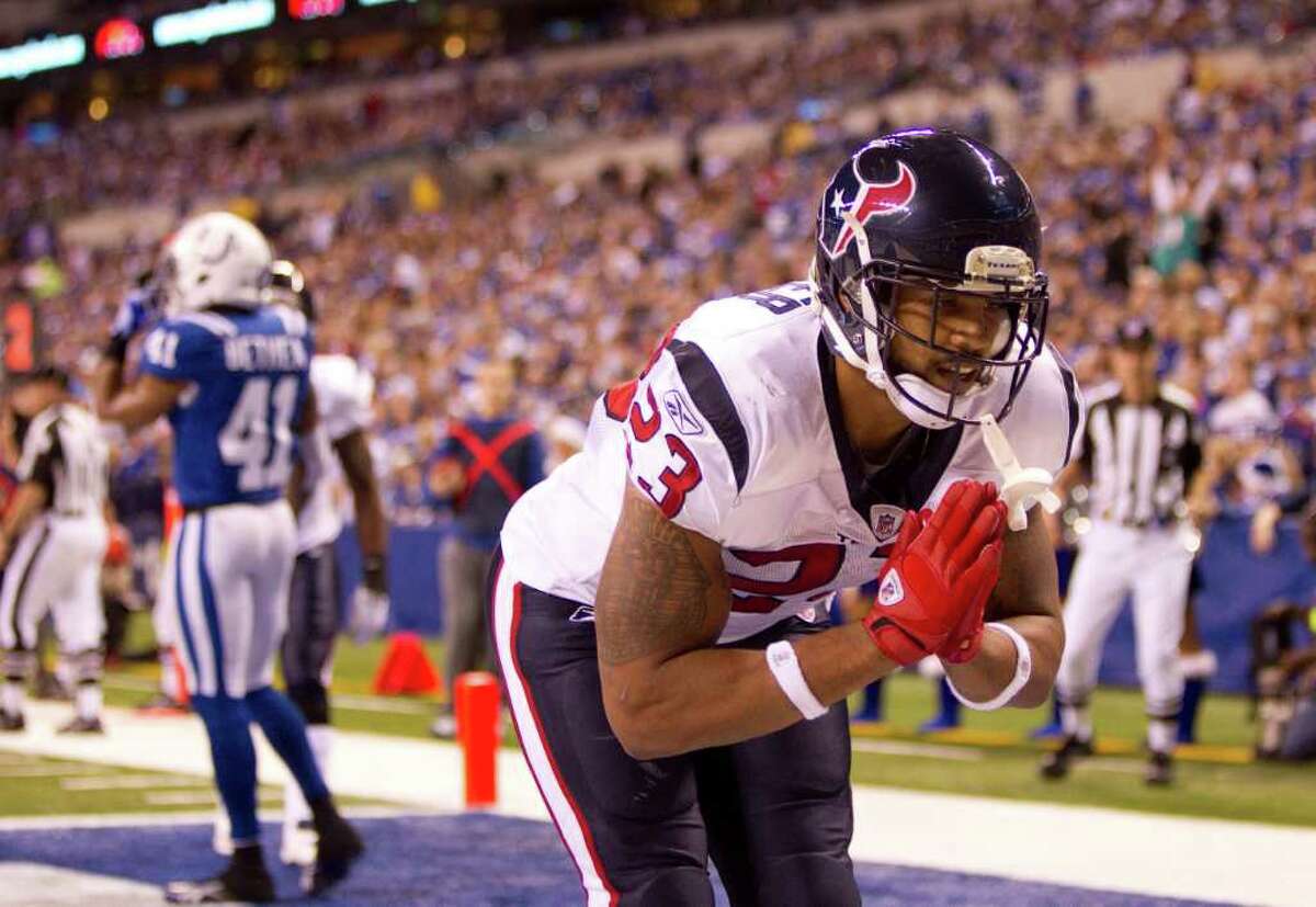 Texans' Arian Foster returns to Colts game after injury