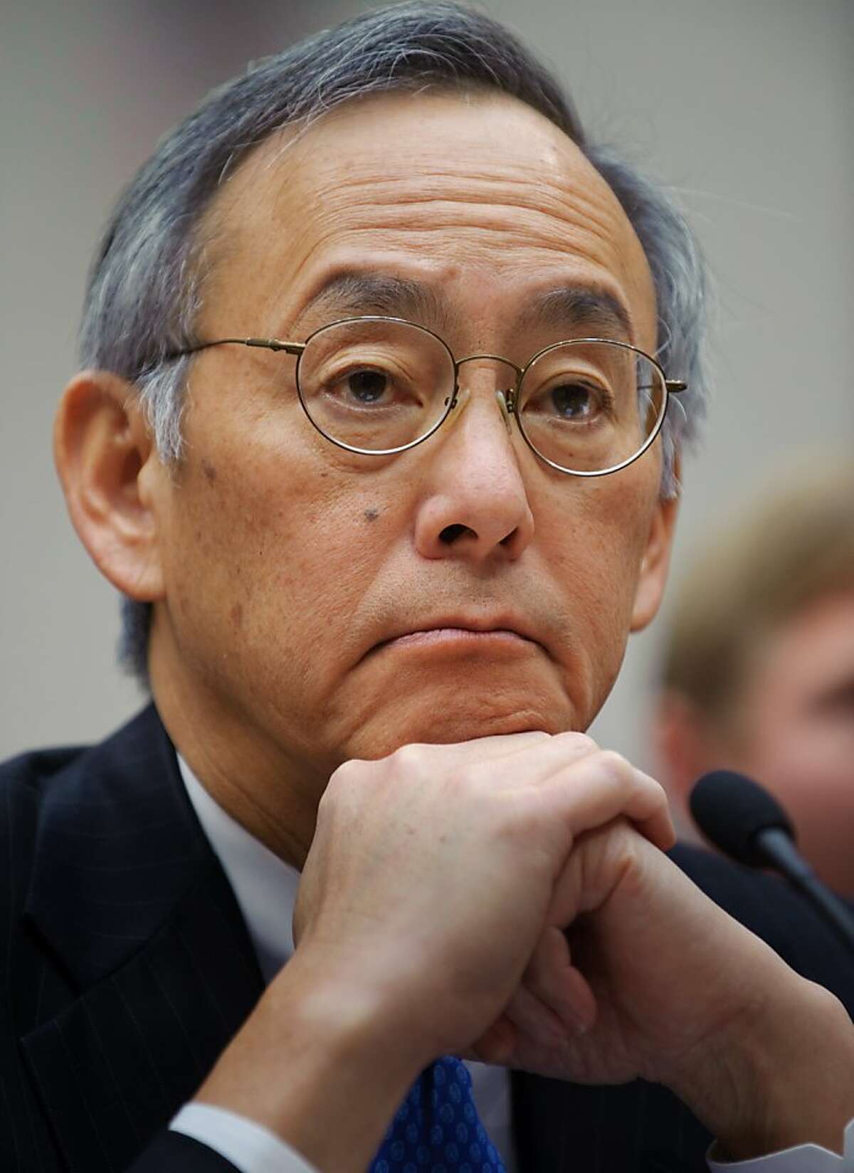 Energy Secretary Steven Chu listens to a speaker during the House Energy and Commerce Committee on the bankrupt solar panel manufacturer Solyndra November 17, 2011 at the Rayburn House Office Building on Capitol Hill in Washington, DC. Solyndra received a$528 million federal loan before going belly-up and laying off its 1,100 workers.