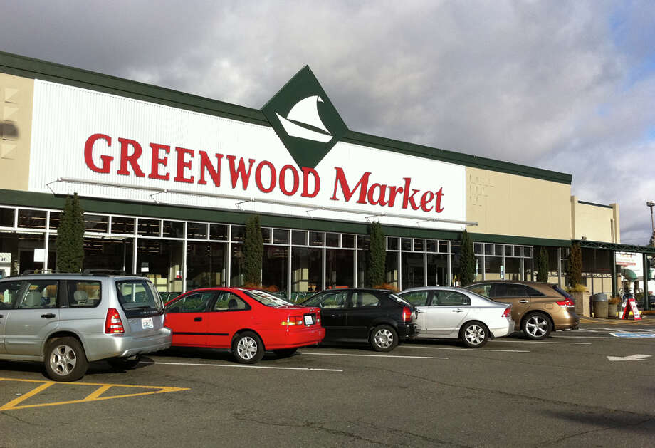 Greenwood Market to close for bigger Fred Meyer