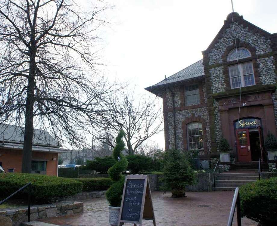 Old Town Hall renovations OK'd, with 'sign' of concern Westport News