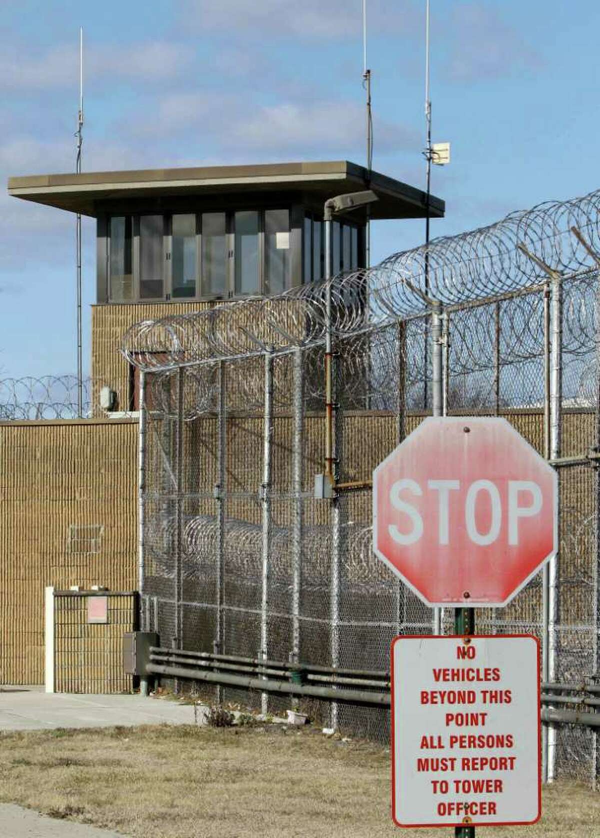 The guard tower is shown at the Arthur Kill Correctional Facility on Staten Island in New York, Tuesday, Jan. 3, 2012. The correctional center is the seventh prison, camp, or work release facility shuttered in 2011 as New York transferred about 2,600 inmates and 1,400 staff to its 60 remaining penal units in an effort to save millions of dollars and remove excess capacity. (AP Photo/Kathy Willens)