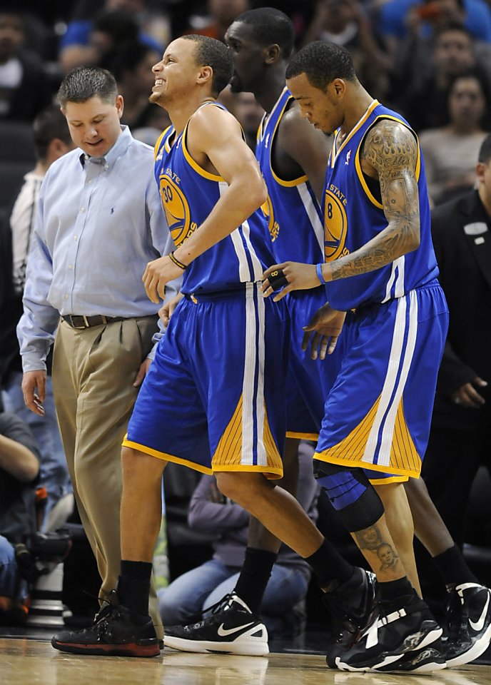 Warriors news: Steph Curry to miss NBA Christmas game with ankle