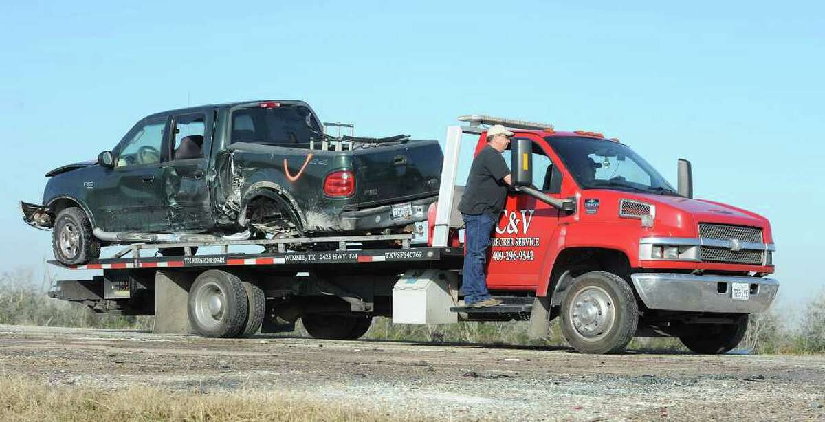 54 injured in estimated 40vehicle wreck on Texas 73