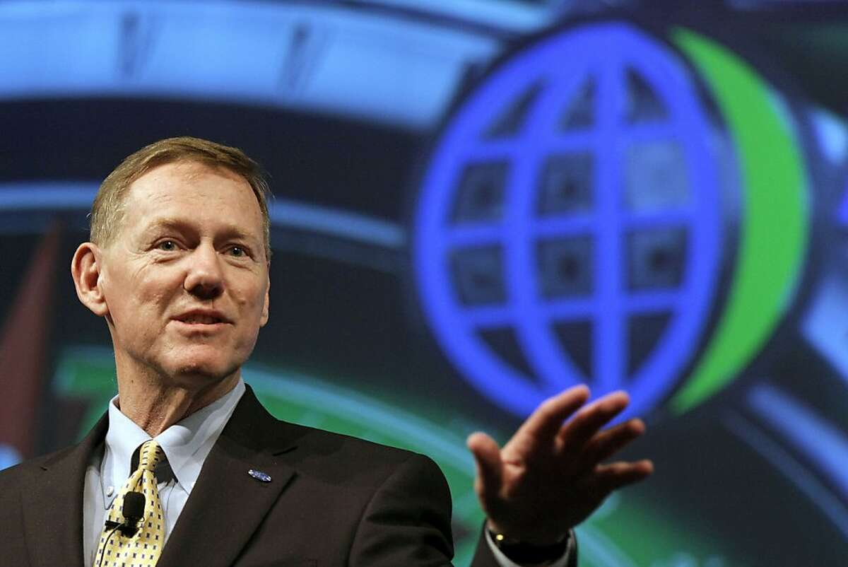 DETROIT - JANUARY 12: Ford Motor Company President and Chief Executive Officer Alan Mulally gives the opening speech at the Automotive News World Congress January 12, 2010 in Detroit, Michigan. The annual World Congress features many of the auto industry's leaders.