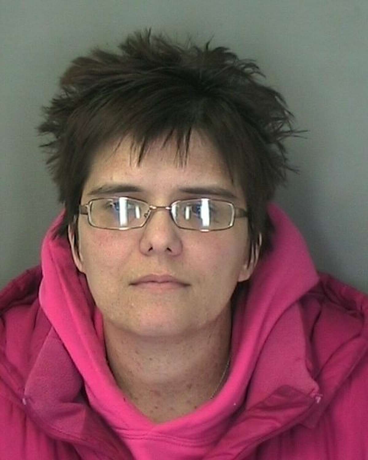 Angela Ramsey is accused of welfare fraud. (Warren County sheriff's department photo)