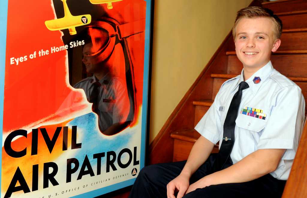 Teen wages campaign to award medals to Civil Air Patrol