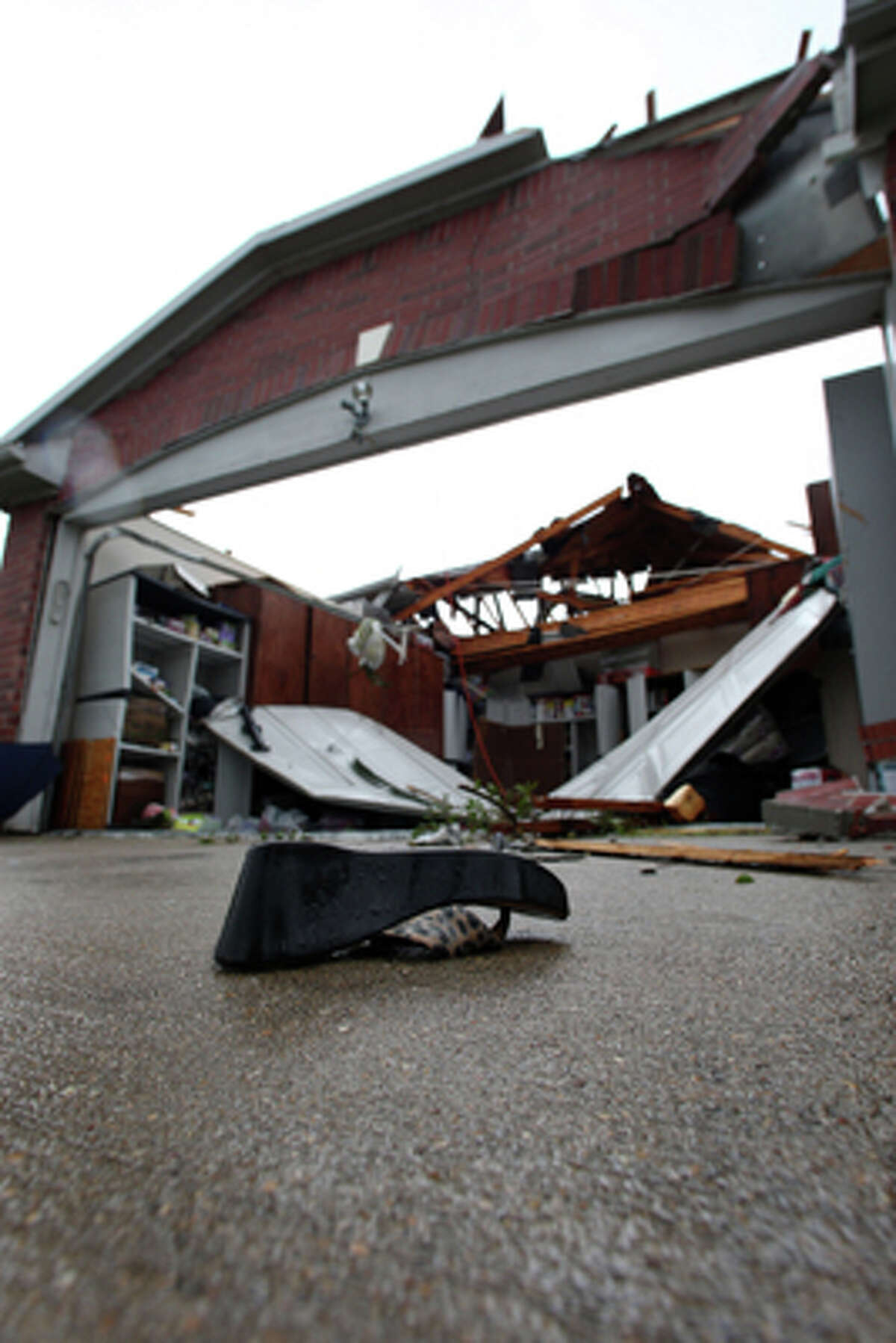 Flash flooding plagues Houston after heavy storms