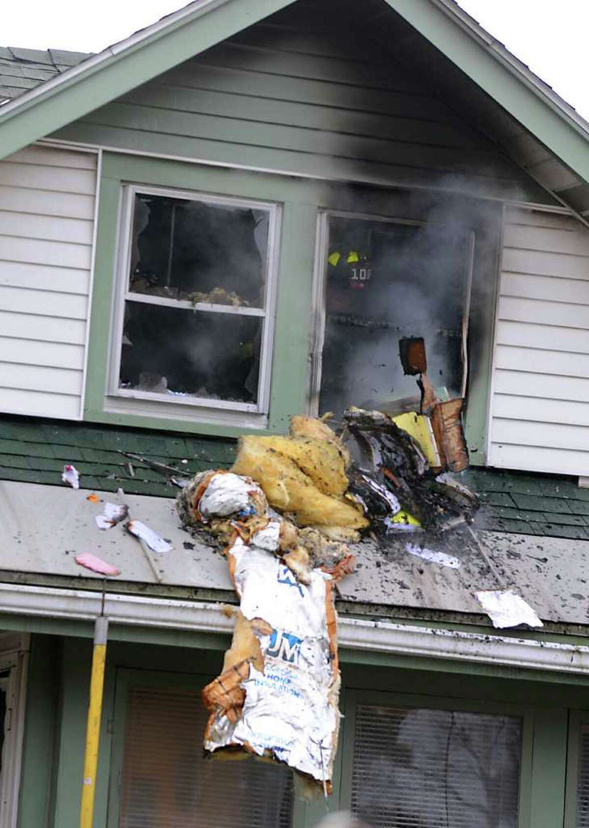Fire damages house in Cohoes