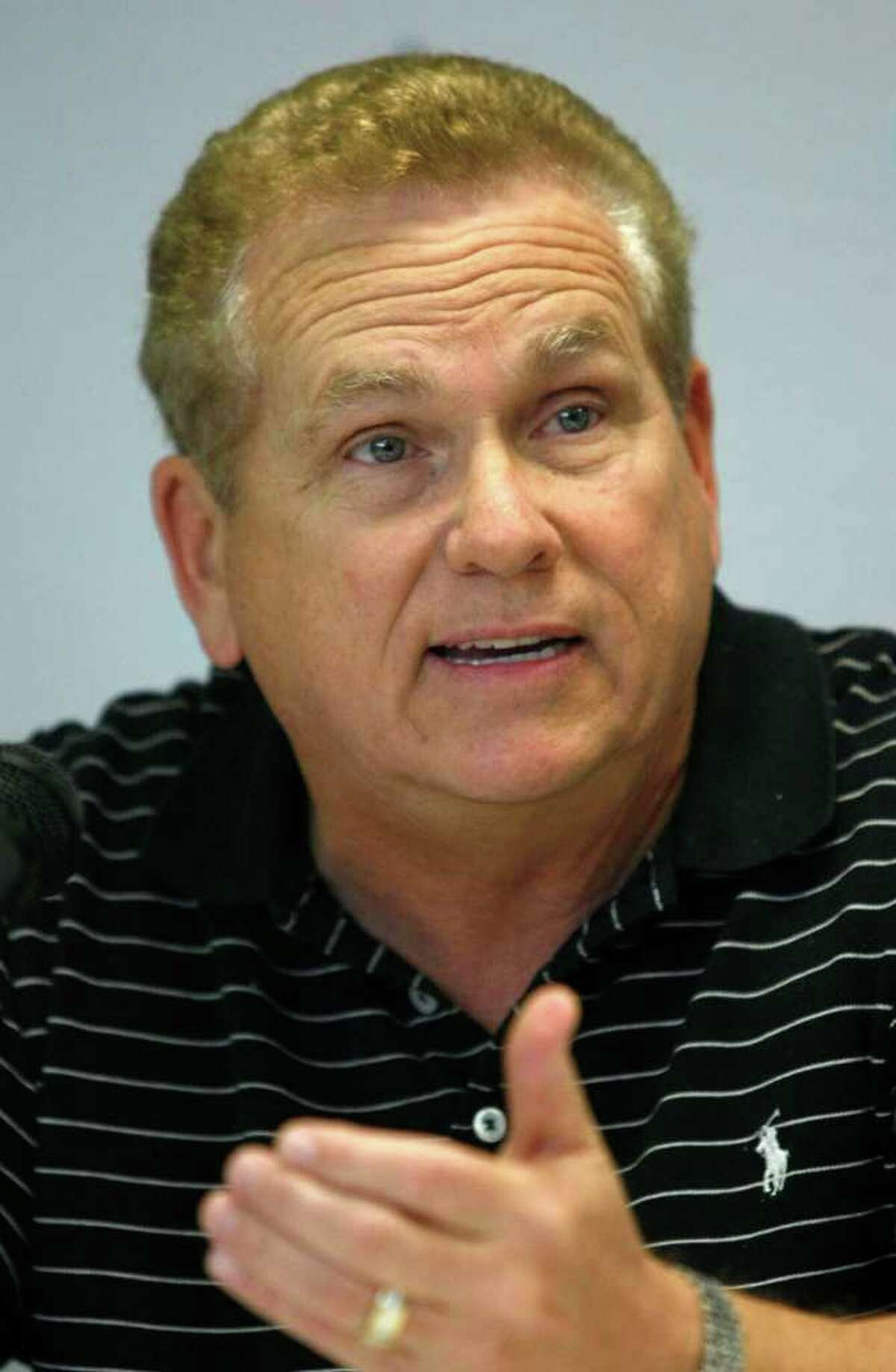 Dallas Cowboys Dave Campo speaks to reporters during a press conference at Valley Ranch in Irving, Texas, on Tuesday, January 29, 2008. Campo will return to the Cowboys' organization as an assistant coach. (Kelley Chinn/Fort Worth Star-Telegram/MCT)