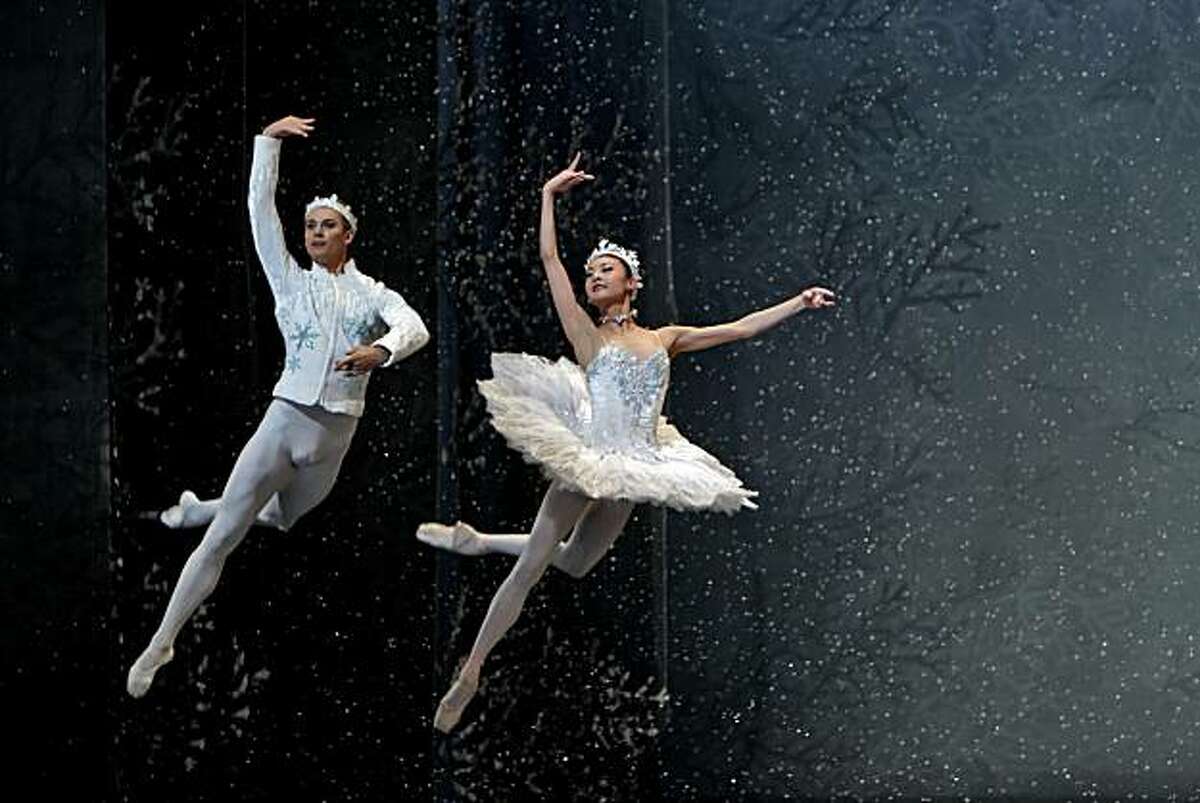 San Francisco Ballet 'Nutcracker' review a gift