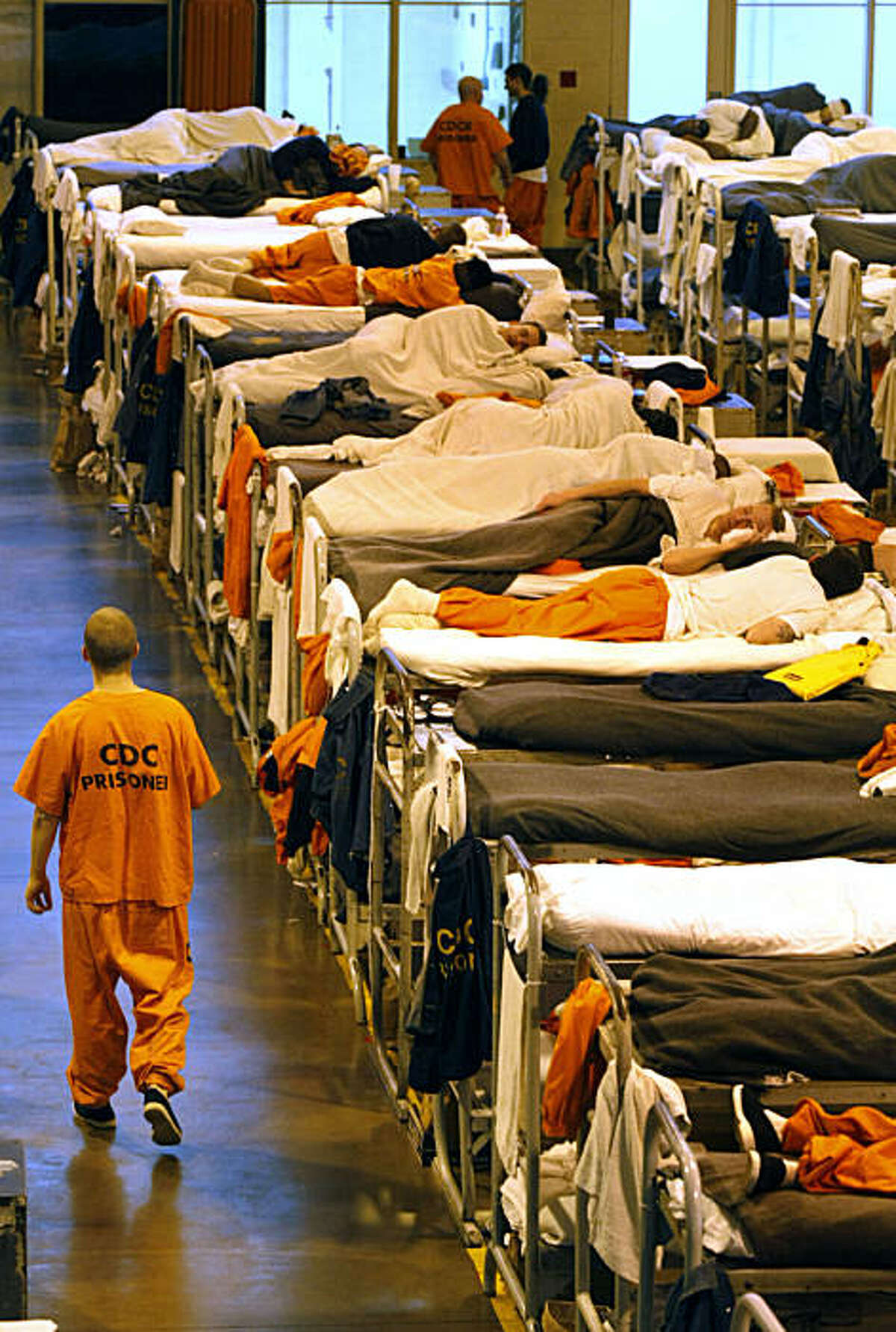 California to ship more prisoners out of state