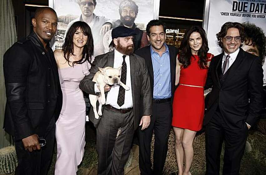 Due date movie cast