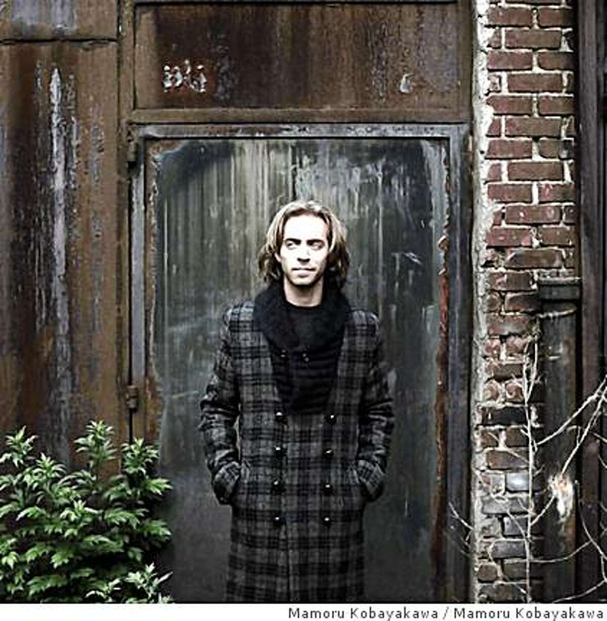 Pianist Aaron Parks proves himself one of the young jazz players to watch