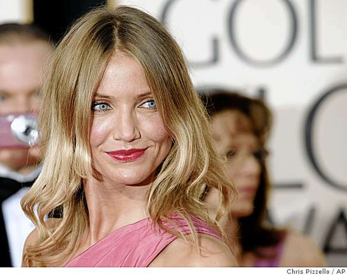 Actress Cameron Diaz arrives at the 66th Annual Golden Globe Awards on Sunday, Jan. 11, 2009, in Beverly Hills, Calif.