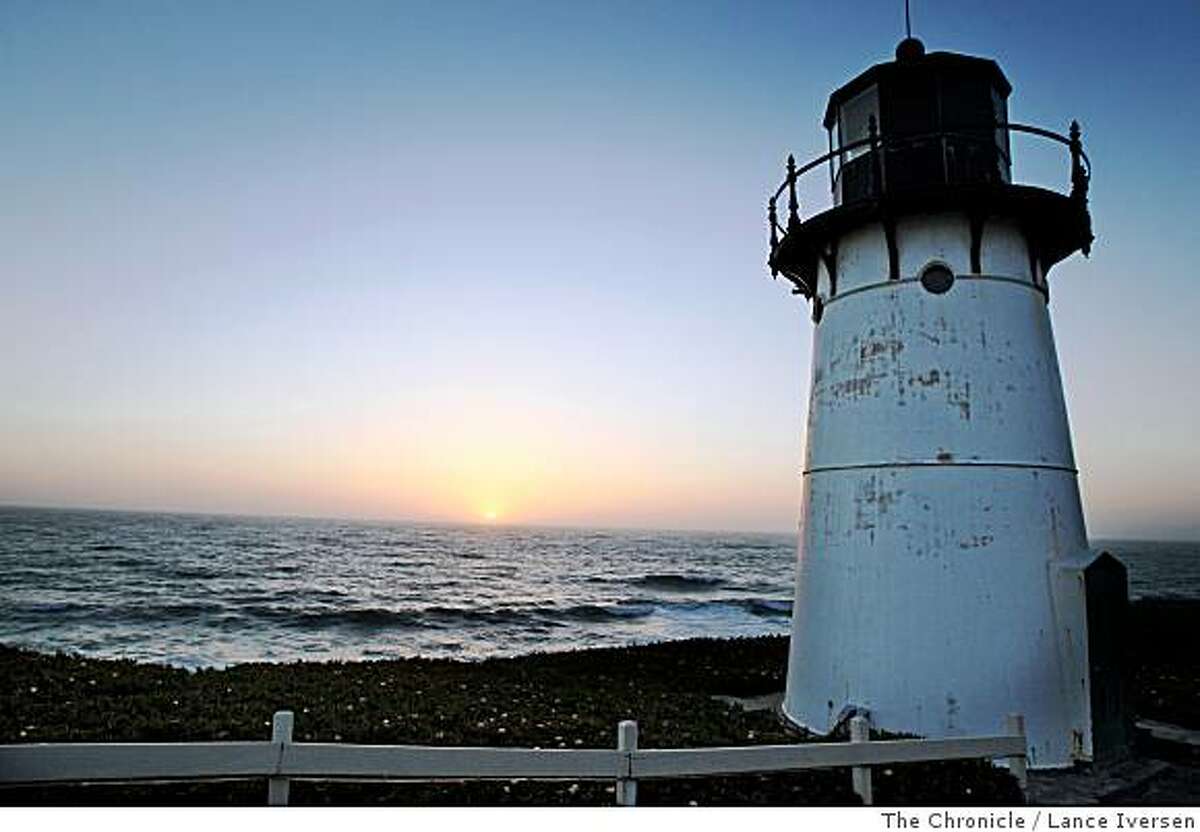 Point Montara lighthouse's bicoastal history