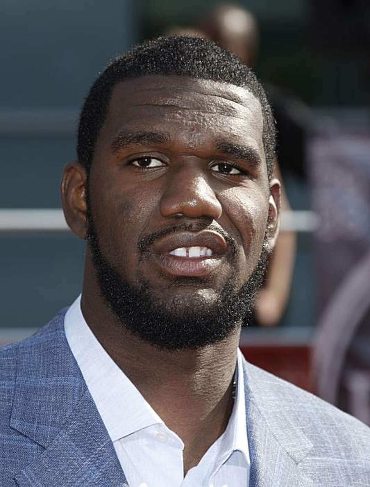 NBA player Greg Oden arrives at the ESPYs Awards on Wednesday July 16, 2008 in Los Angeles. (AP Photo/Matt Sayles)