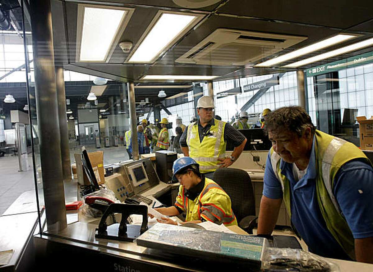 BART opening West Dublin/Pleasanton Station