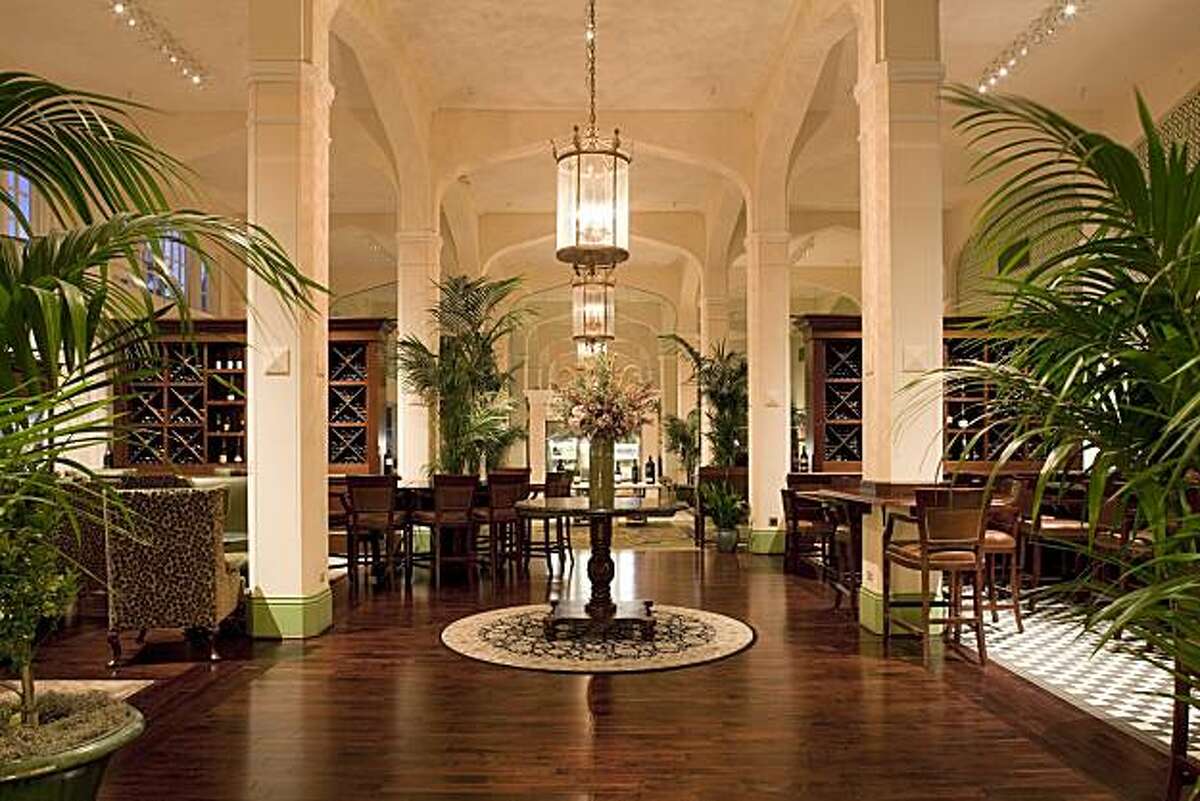 Meritage Lounge at the Claremont Hotel, Club & Spa