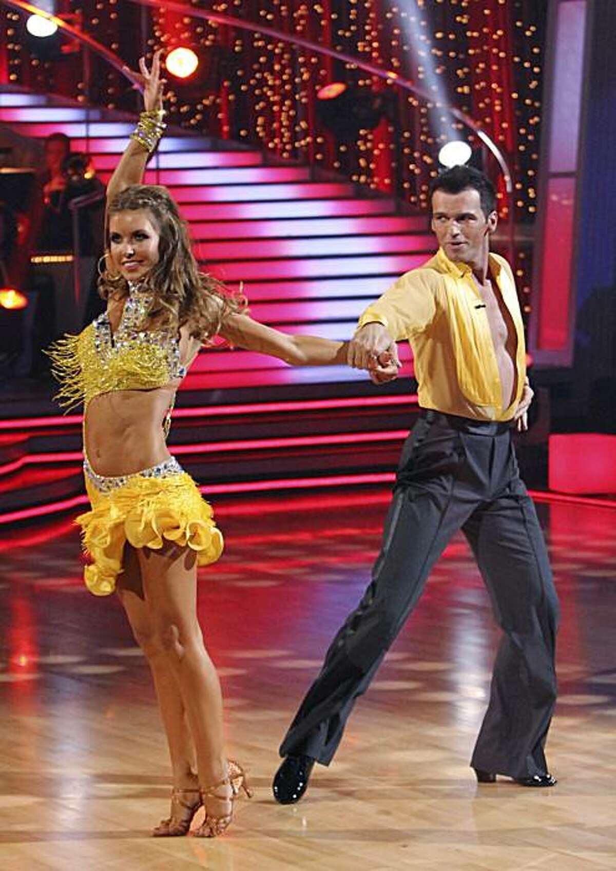 Stratford man wins 'Dancing with the Stars'
