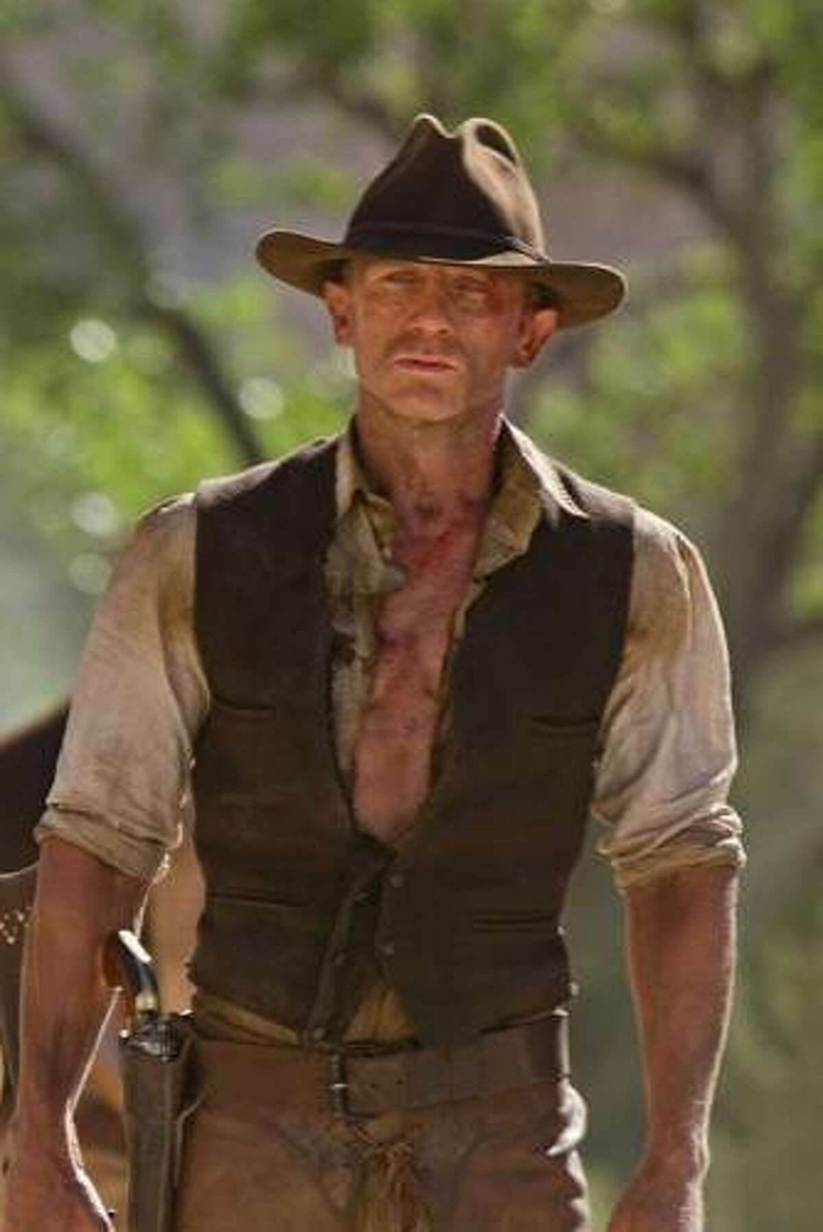 Daniel Craig in "Cowboys and Aliens"