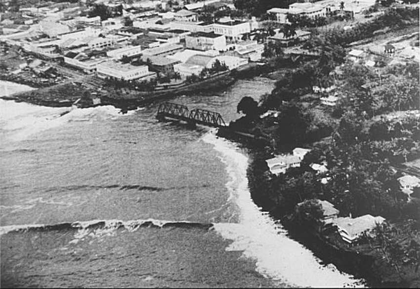 Last time tsunami hit hawaii