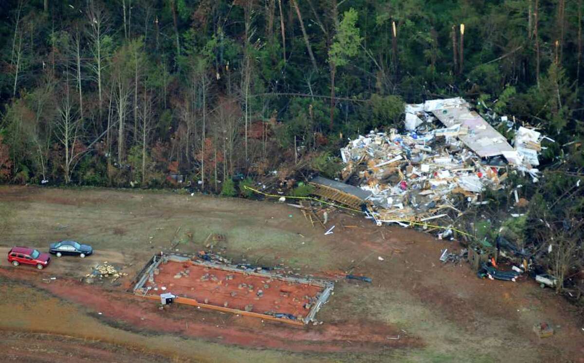News of the world in photos Winter storms rake East and more