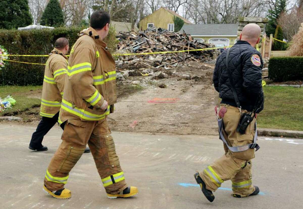 No criminal charges in Stamford Christmas Day fire