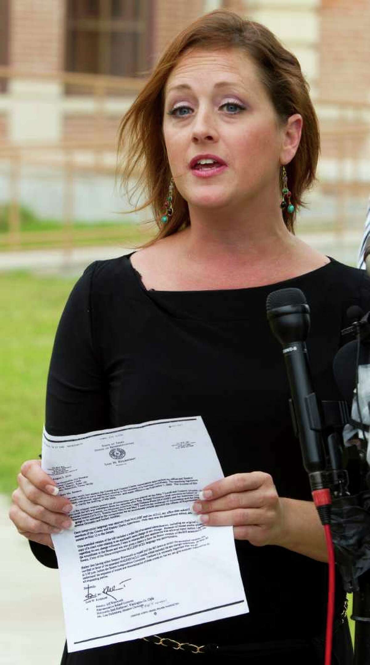 Transgender Widow Jailed For Tardiness