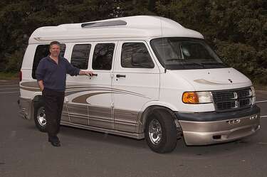 2000 dodge conversion van hi top
