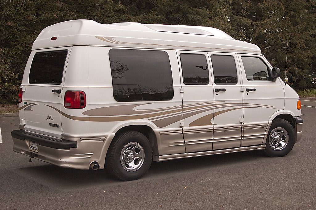 2000 dodge hot sale conversion van