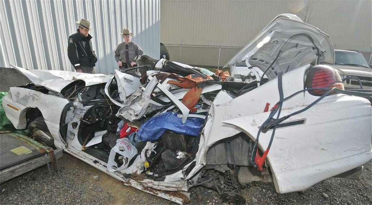 Red Hook crash kills 3