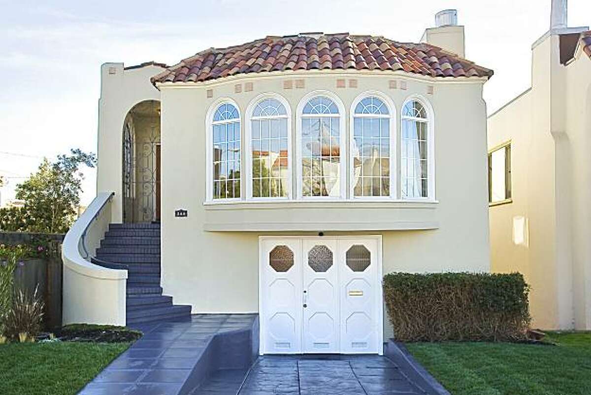 Sunny Mediterranean home in Bernal Heights