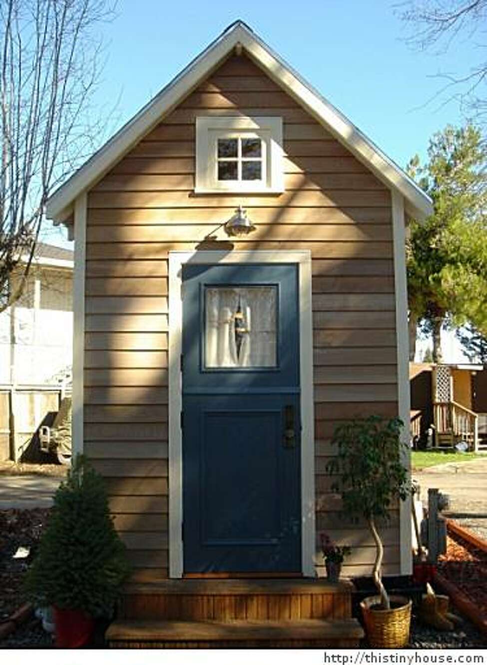 Tiny house on wheels