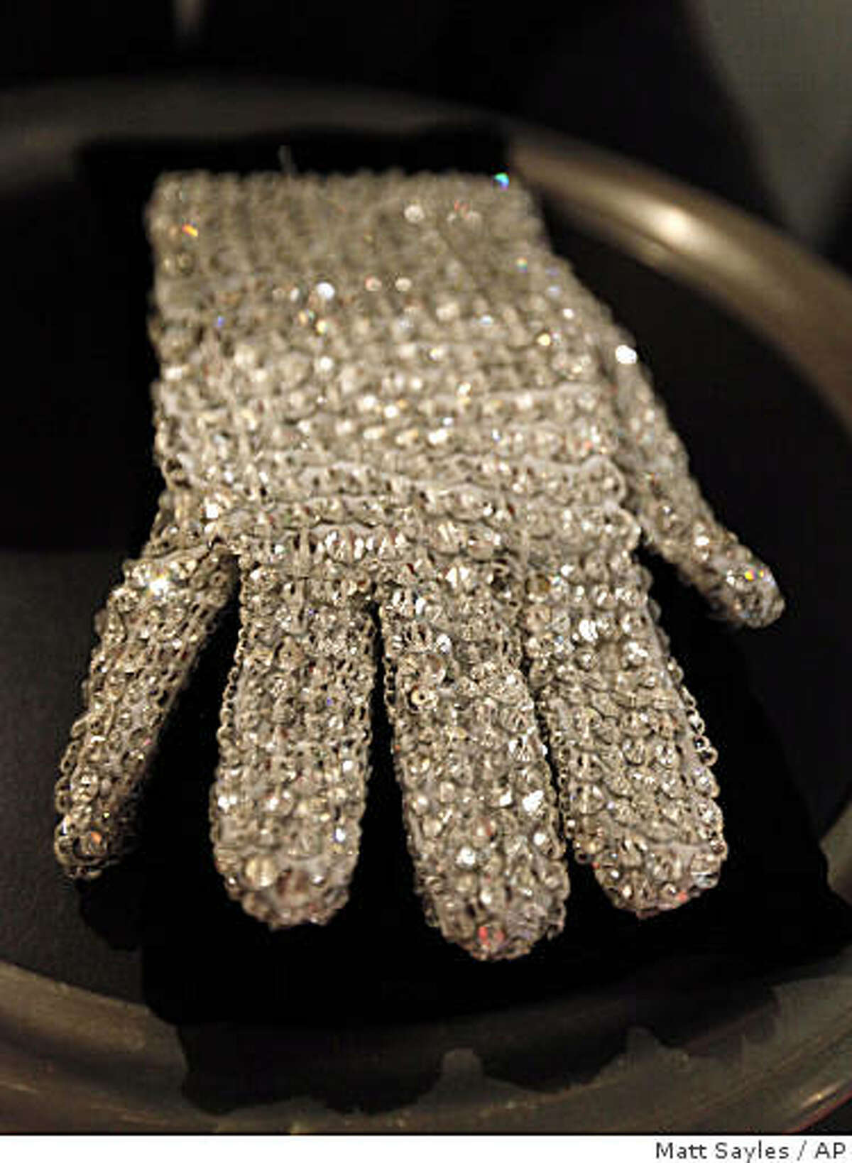 Michael Jackson Glove - 10 For Sale on 1stDibs
