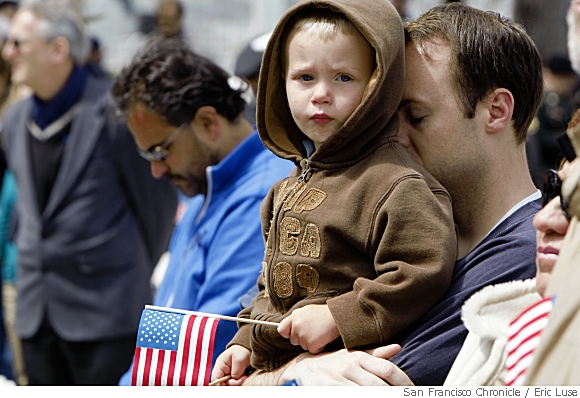 Bay Area ceremonies honor fallen troops