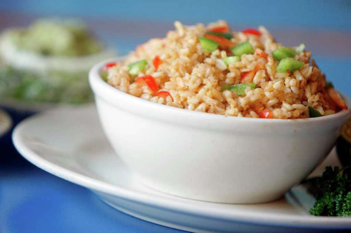 Chefs' Secrets La Fiesta Patio Café's Whole Grain Brown Rice, Spanish