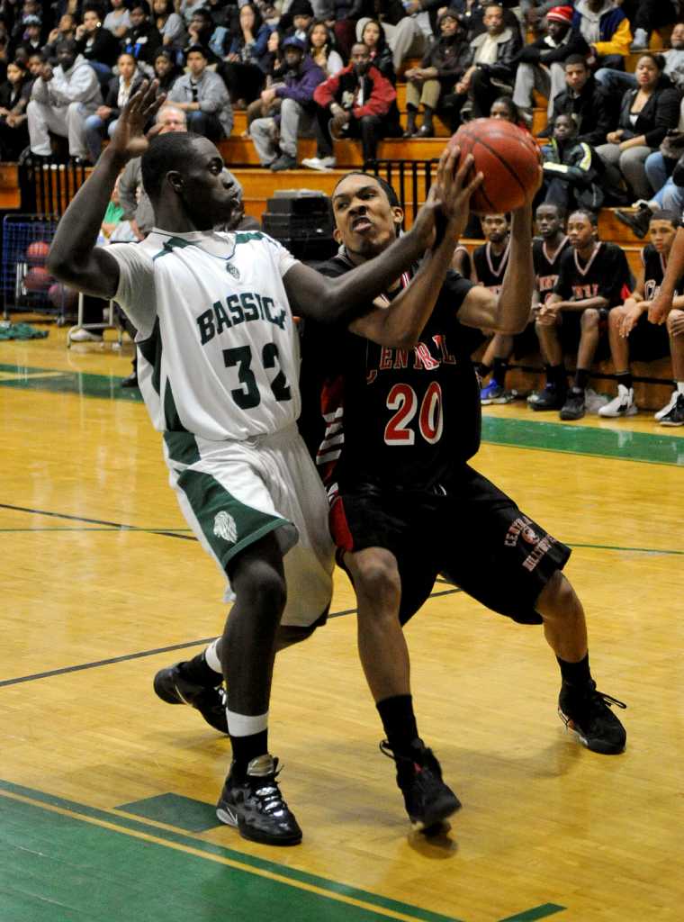 Boys Basketball Central Vs Bassick
