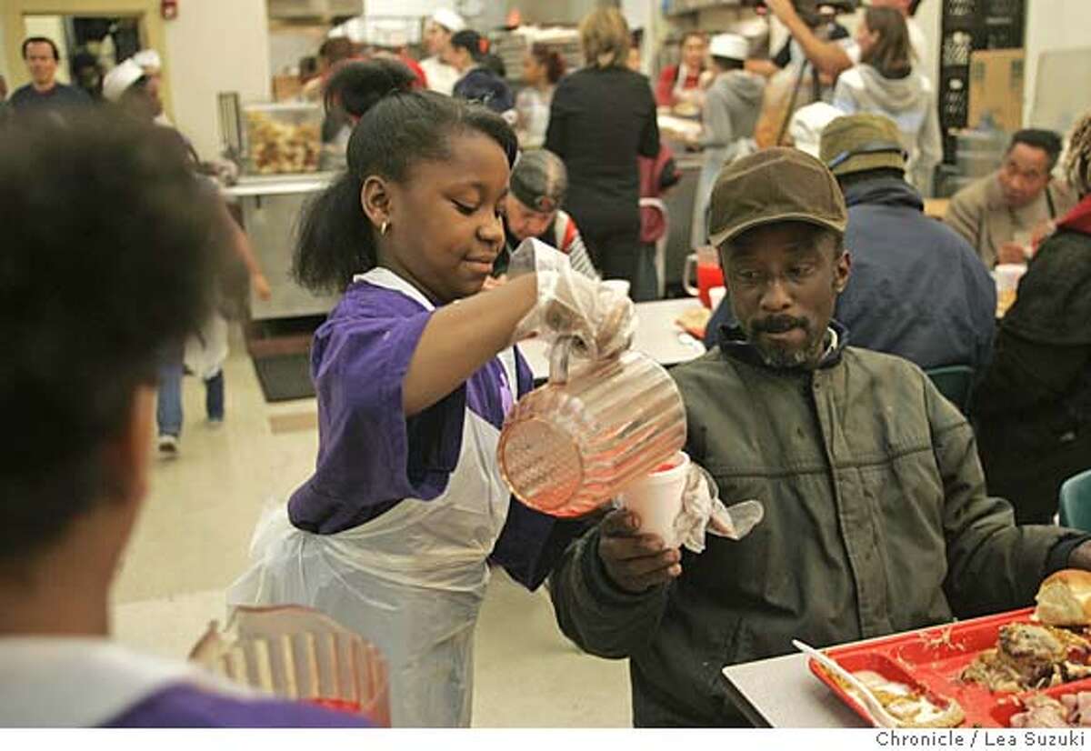 BAY AREA / A fine, free Thanksgiving feast / Homeless, Oakland natives