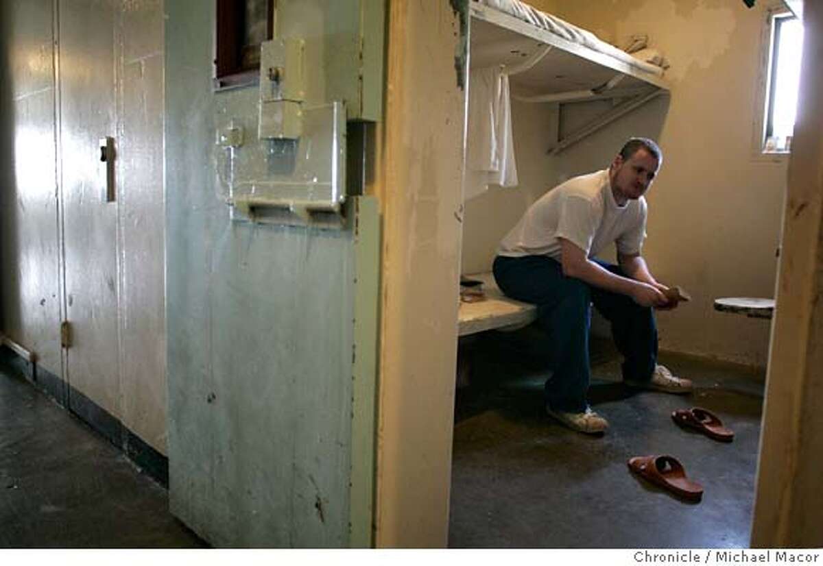 JUVENILE JUSTICE / State's youth prisons mired in hopelessness / Young