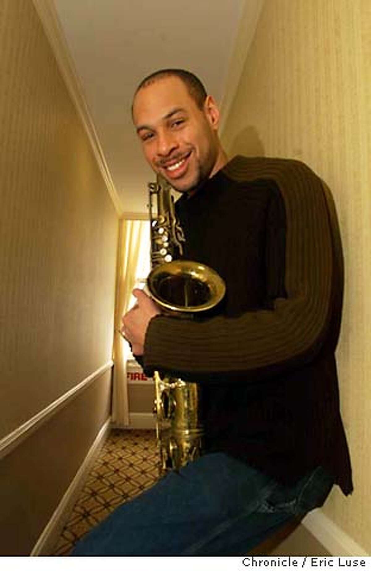 REDMAN25B-C-12FEB01-PK-EL Saxophonist composer Joshua Redman has composed his first extended composition which will premier at SFJAZZ. ALSO RAN 05/07/03 BY ERIC LUSE/THE CHRONICLE CAT