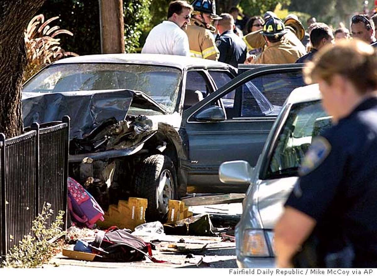 VACAVILLE / Crash kills 2 young schoolkids / Brother, sister die, 10