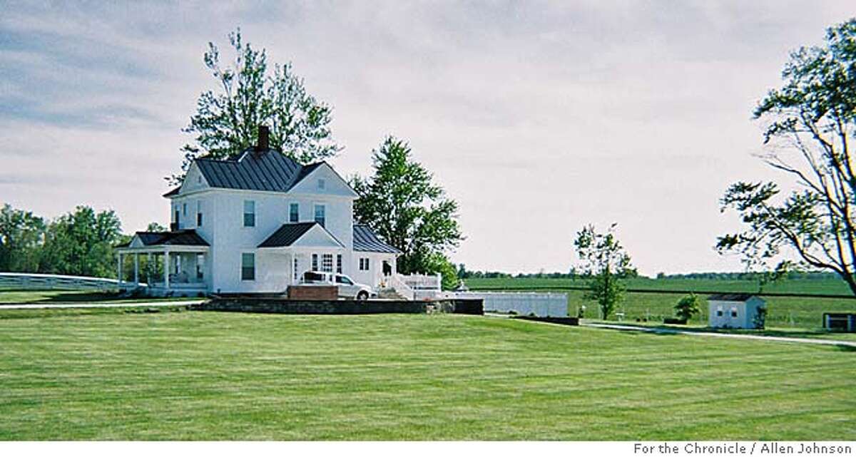 James Dean industry alive and well in hometown