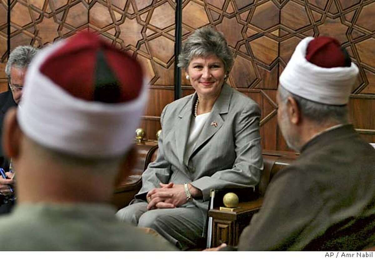 Karen Hughes, U.S. undersecretary of state for public diplomacy and public affairs, meets with Al Azhar Sheik Mohammed Sayyed Tantawi, right, the highest Islamic Sunni authority, in Cairo Egypt Sunday, Sept. 25, 2005. Hughes takes her first trip in her new job to counter negative attitudes about U.S. policies in the Middle East. (AP Photo/Amr Nabil)